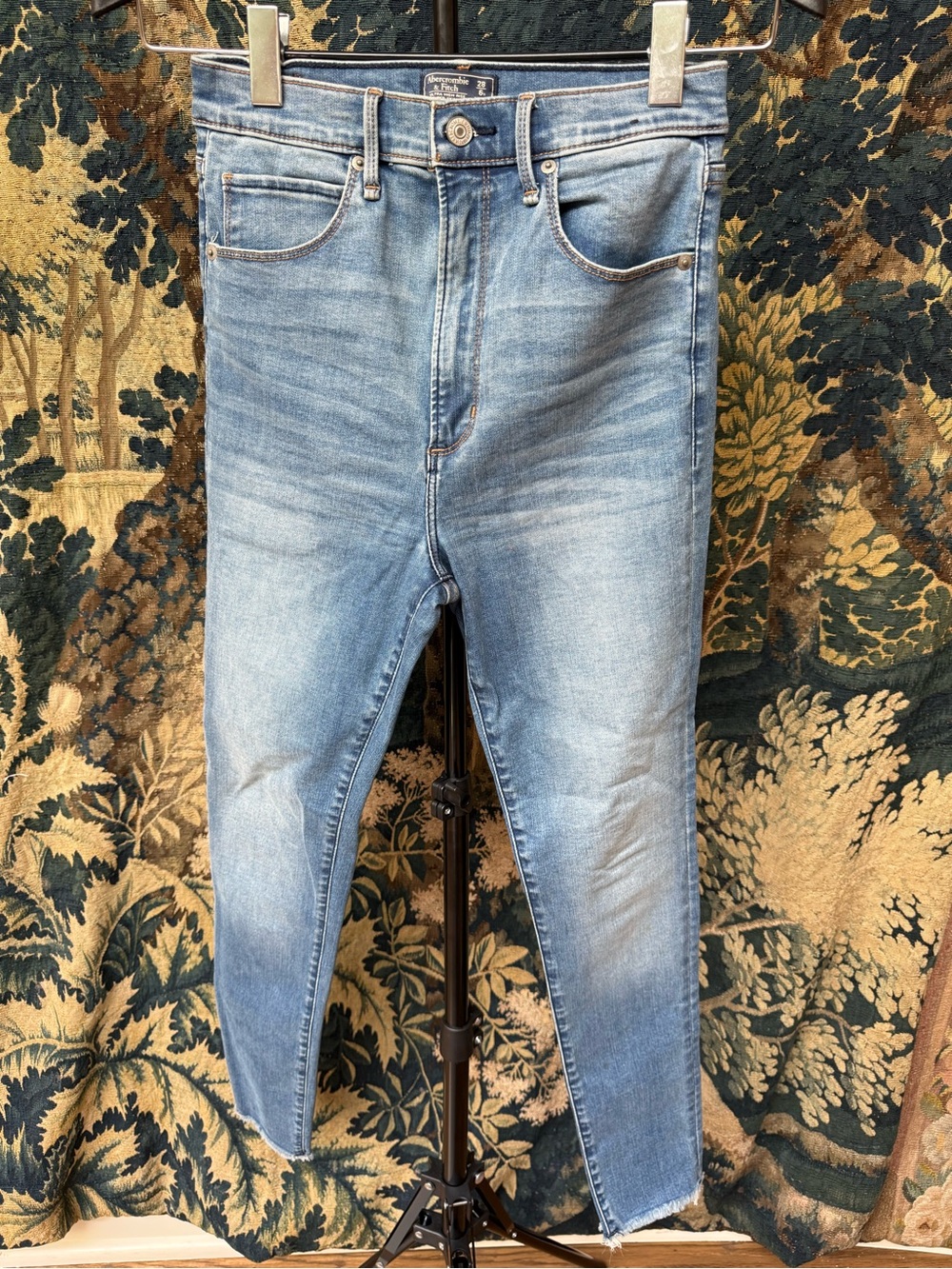Abercrombie & Fitch Women’s Light Blue Skinny Jeans